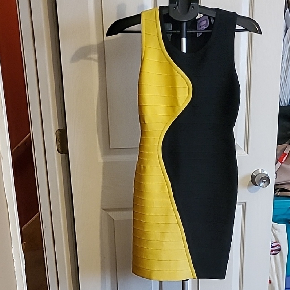 Herve Leger Two-Tone Black and Yellow Dress